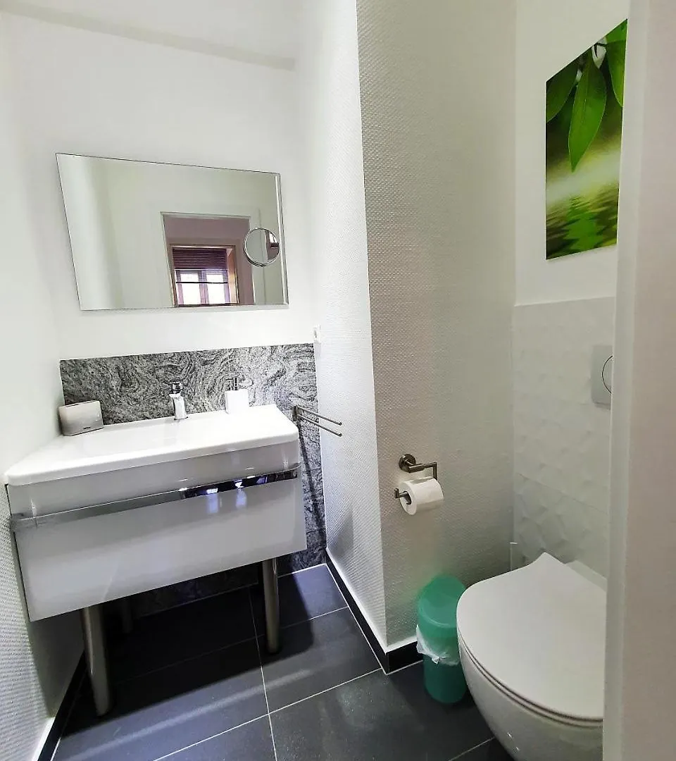 Apartamento 1 Haus Linden Osljak